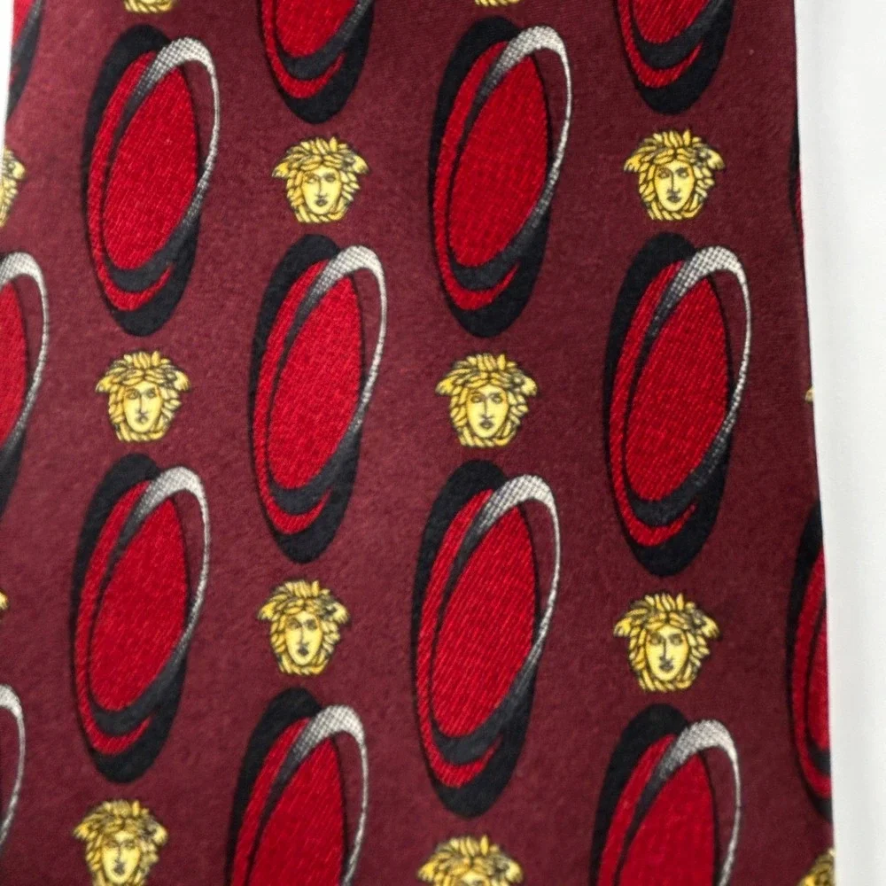 Versace vintage gianni